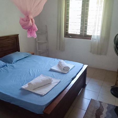 'Kolamba Gedara' Green Apartment Ruwanwella Esterno foto